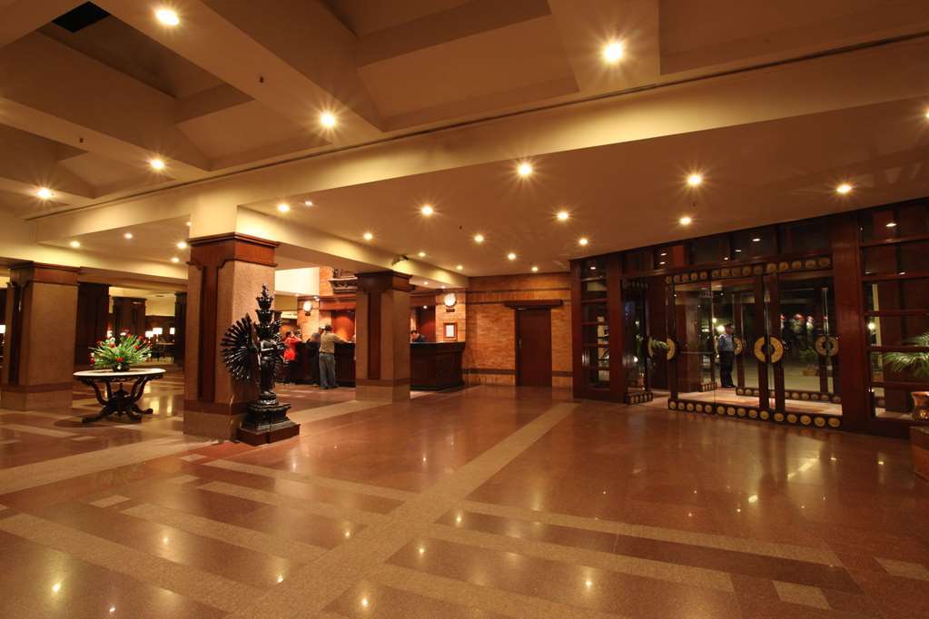 Hotel Yak & Yeti Kathmandu Interior photo
